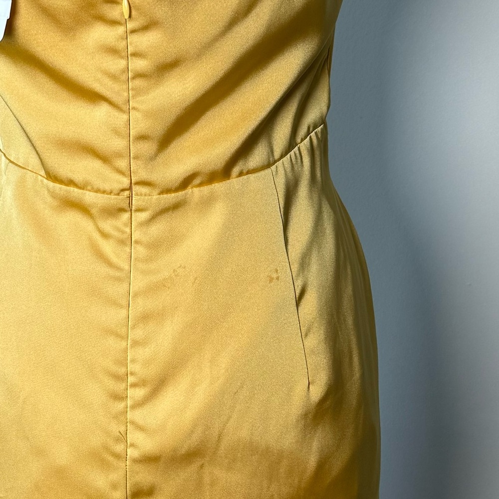 Chic Backless Yellow Halter Dress - Picture 5 of 5